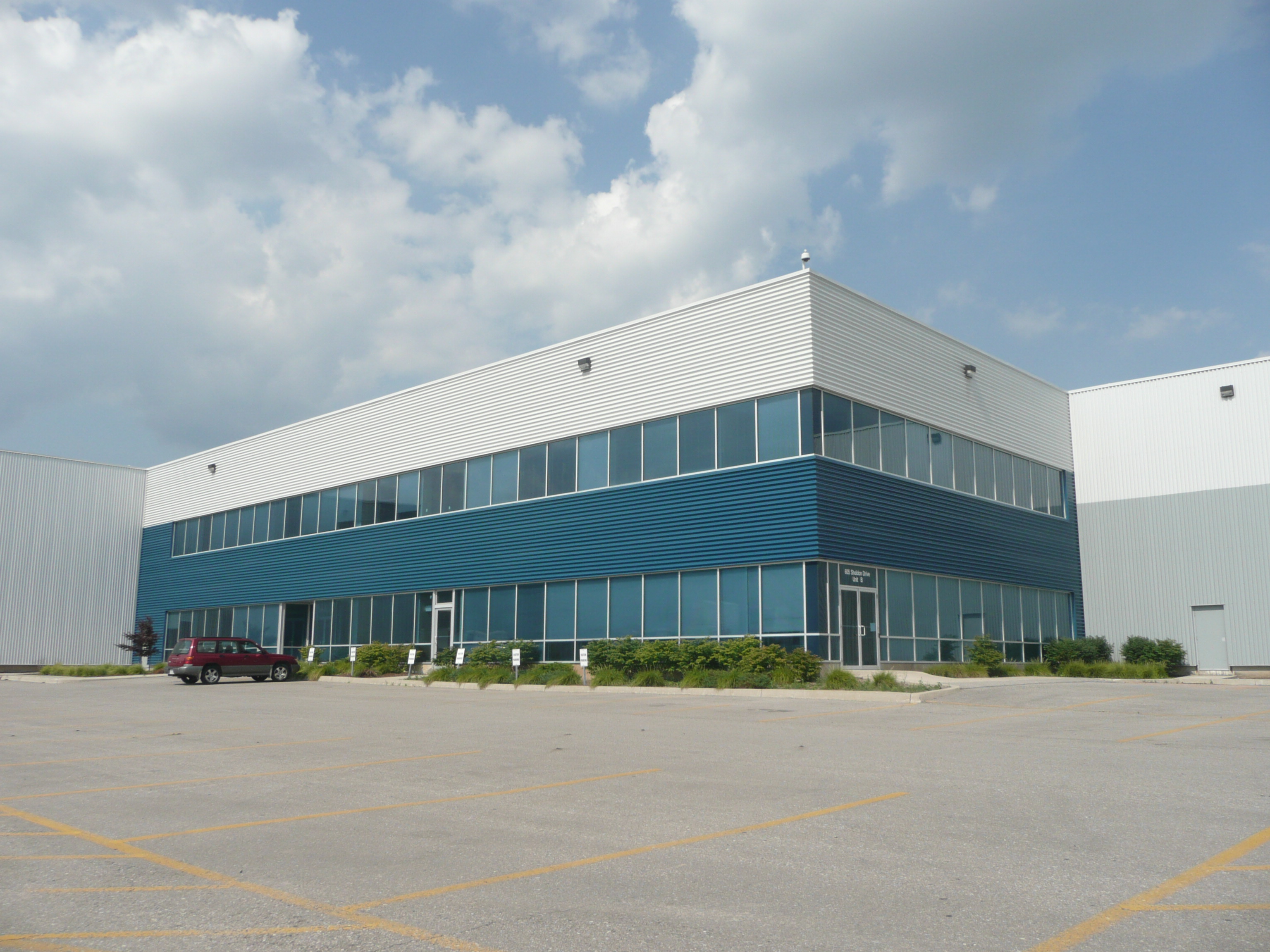 Cambridge, Ontario Hotsheet Industrial Space For Sale and Lease