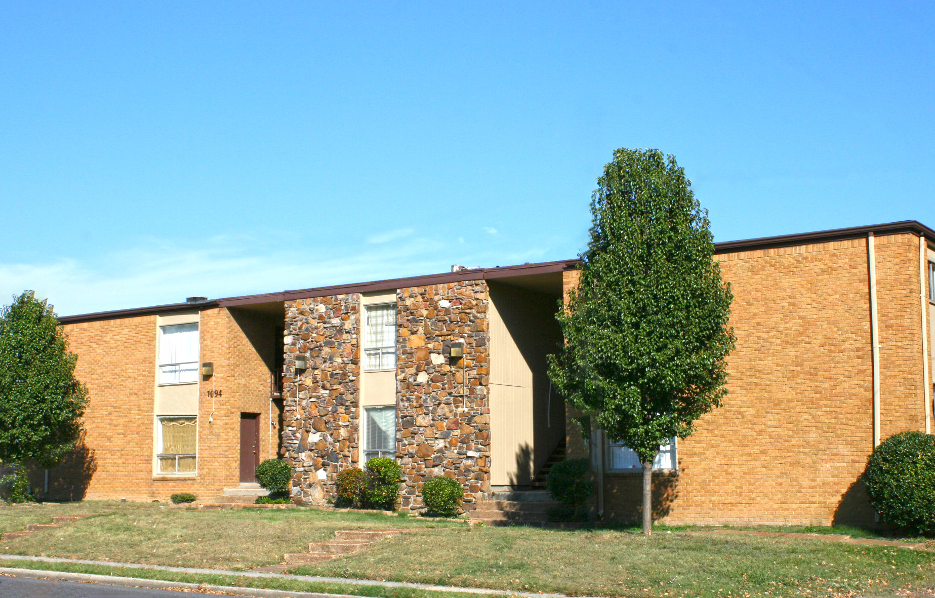 Macon Pointe Apartments 74 units Memphis, TN